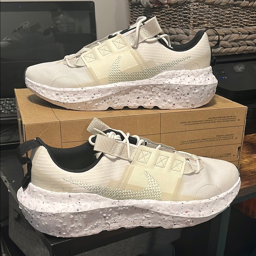 Nike Crater Impact SE Shoes Athletic Sneakers White Trainers Men's Size 10